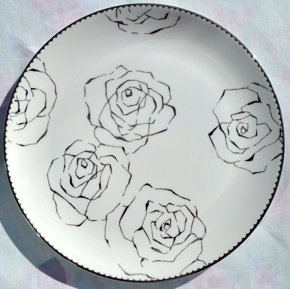 Wedgwood Vera Notions 23cm Bone China Platinum Roses Plate
