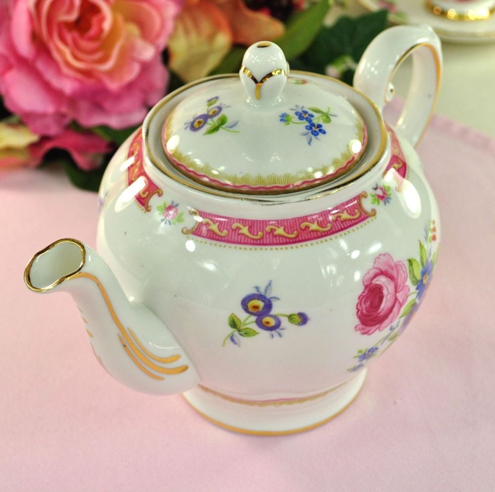 Tuscan Lowestoft Pattern Vintage China Teapot c.1947+