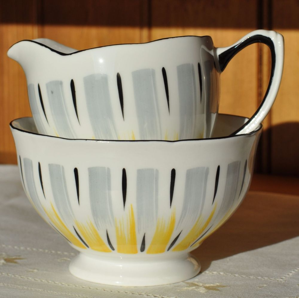 Royal Grafton Retro Black Rim Milk Jug and Sugar Bowl c.1957+