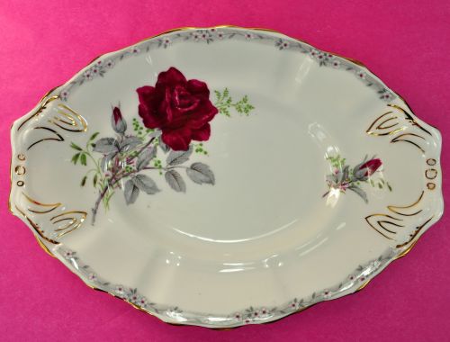 Royal Stafford Roses To Remember Biscuit Tray