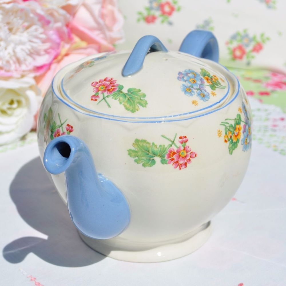 Grindley Cream Petal Shape