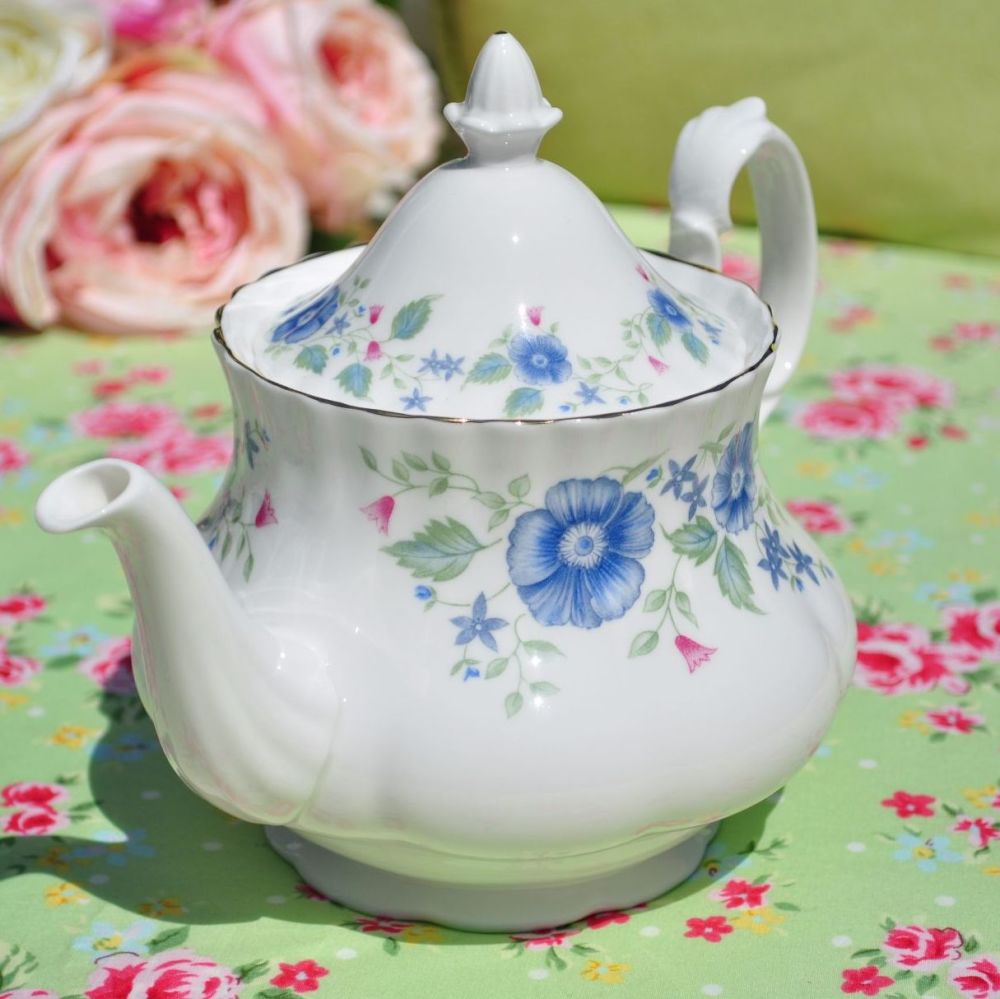 Pretty Blue Meadow Flowers Pattern