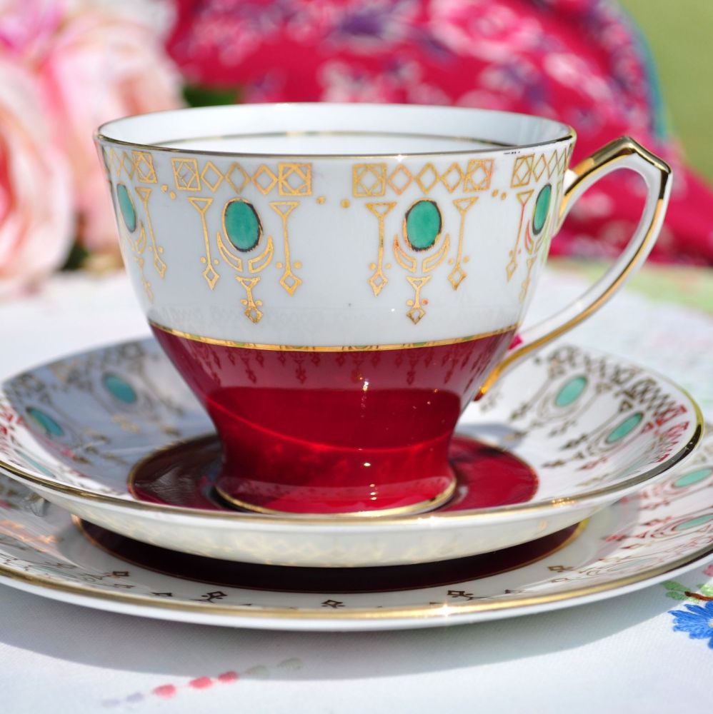Windsor Retro Red, Gold and Green Bone China Teacup Trio c.1946+