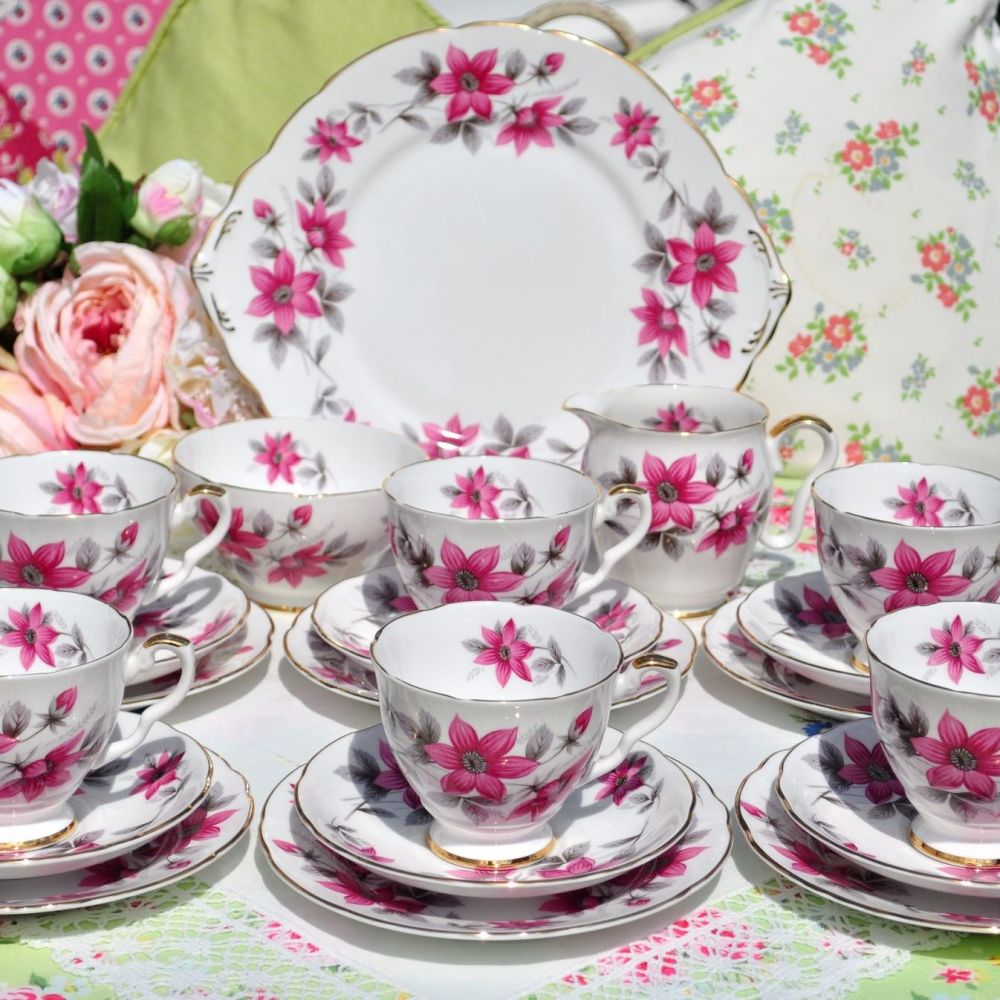 Royal Stafford Clematis Pattern Vintage 21 Piece Tea Set c.1950s