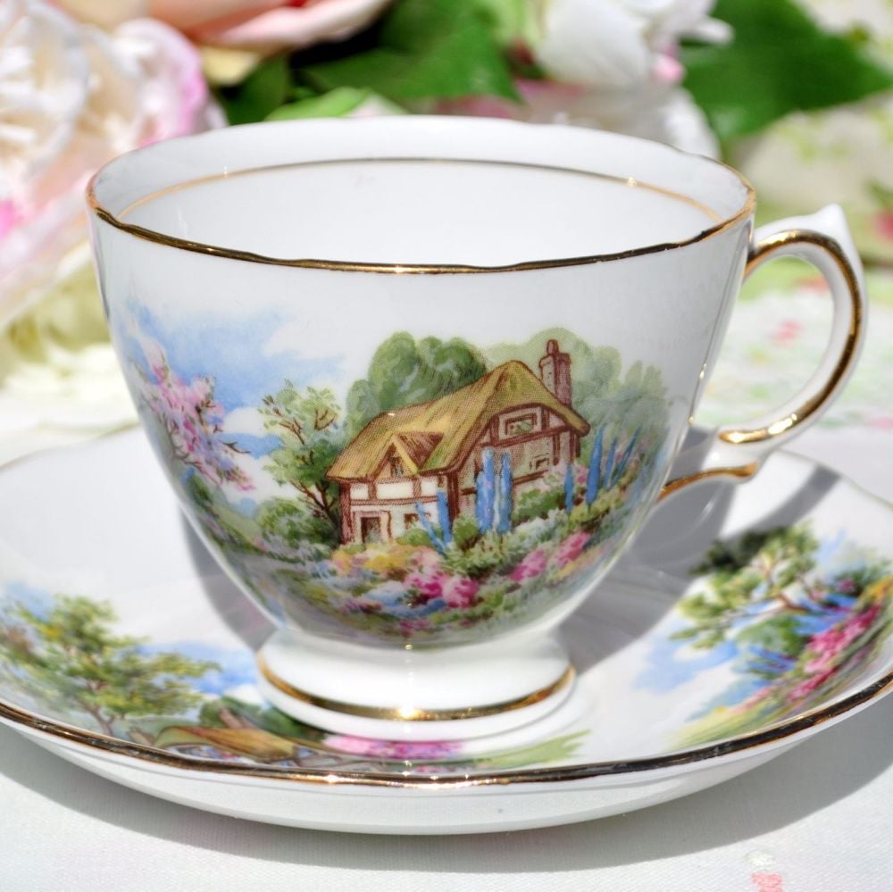 Royal Vale Homestead Pattern Teacup and Saucer c.1950s