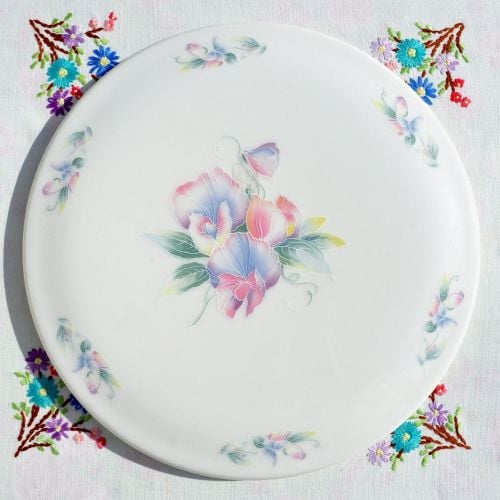 Aynsley Little Sweetheart Gateau Serving Plate