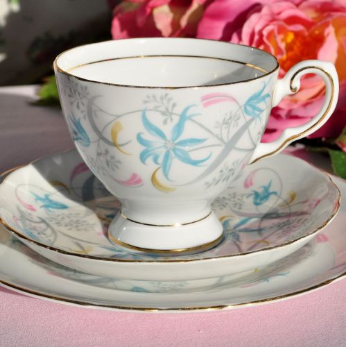 Tuscan Annabelle Vintage Shabby Chic Teacup Trio