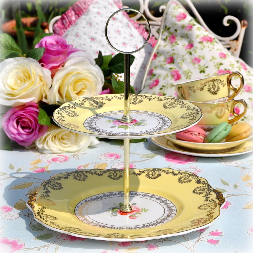 <!--008-->2 Tier Cake Stands