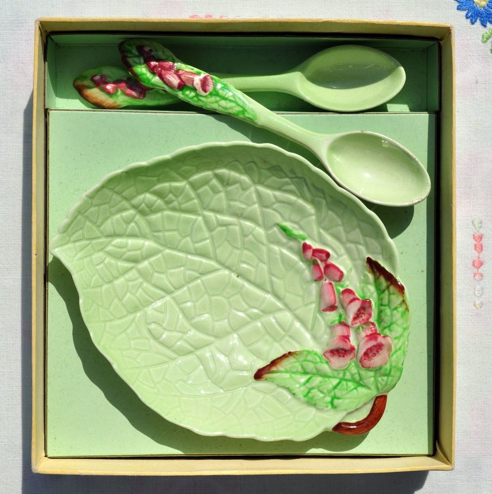 Carlton Ware Foxglove Preserve Dish and 2 Spoons c.1930-40s