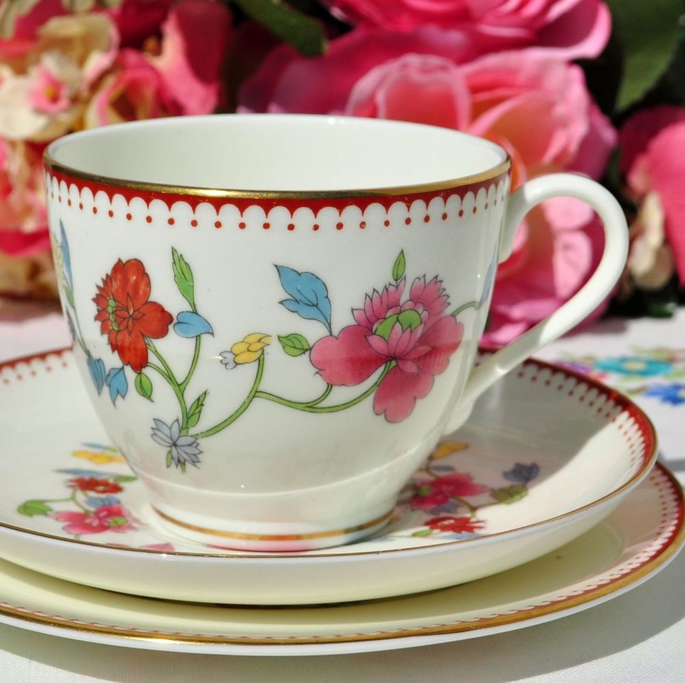 Royal Worcester Astley Pattern Teacup Trio c.1944-55