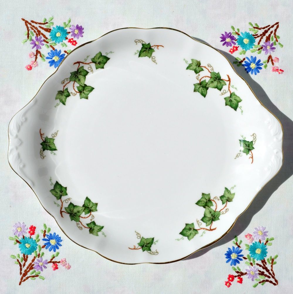 Colclough Green Ivy Leaf Cake Plate c.1960s