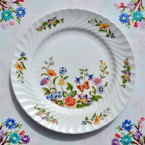 Aynsley Cottage Garden 21cm Sandwich or Salad Plate
