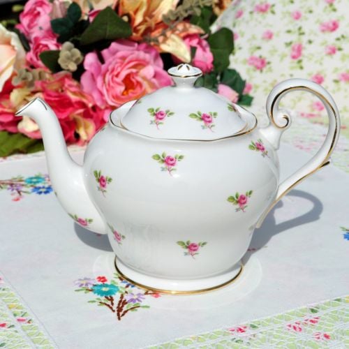 Royal Standard Ditsy Roses Vintage Teapot c.1950's
