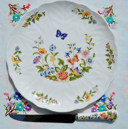 Aynsley Cottage Garden Cake Plate and Knife Set