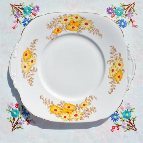 Roslyn China Bracken Cake Plate c.1937-46