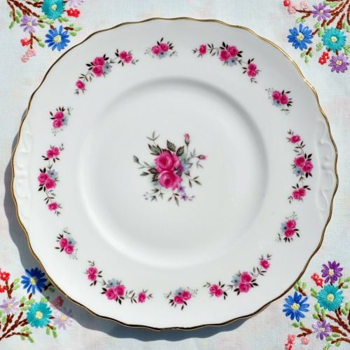 Queen Anne Rose Spray Cake Plate c.1960's
