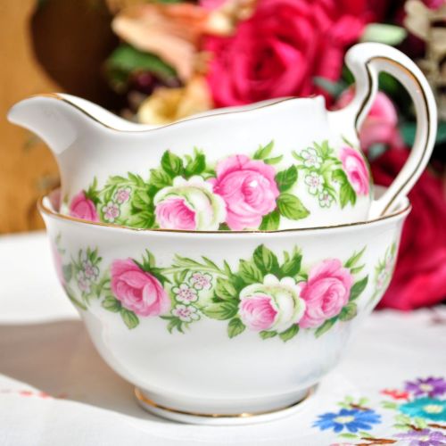 Colclough Enchantment Milk Jug and Sugar Bowl c.1960s