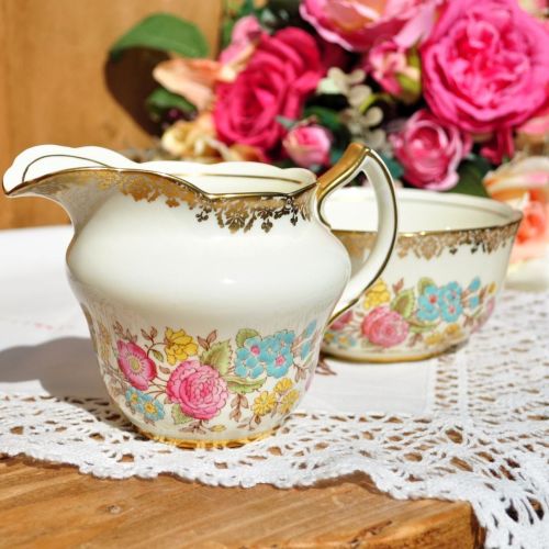 Collingwood Milk Jug and Sugar Bowl Set c.1937