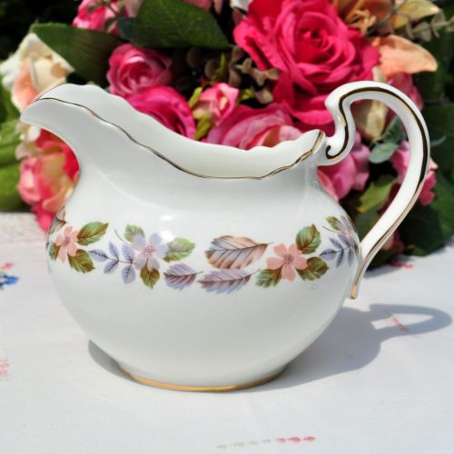 Aynsley April Rose English Fine China Sauce Boat