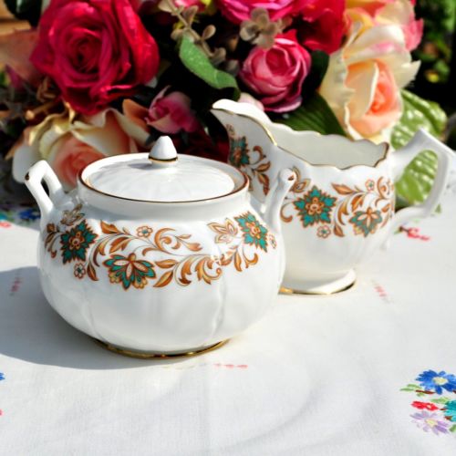Classic Milk Jug and Lidded Sugar Bowl