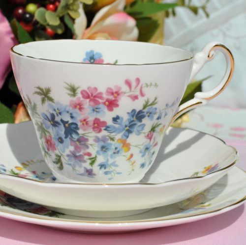 Regency pretty floral tea trio