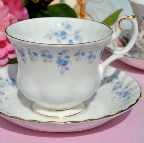 Royal Albert Memory Lane Bone China Teacup and Saucer c.1970s