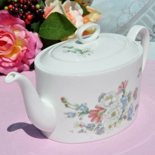 Wedgwood Lemon Tree Bone China 2 Pint Oval Shaped Teapot