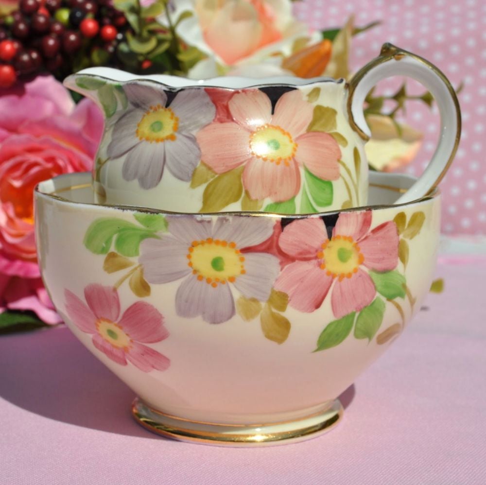 Roslyn China Hand Painted Vintage Creamer and Sugar Bowl c.1937-46