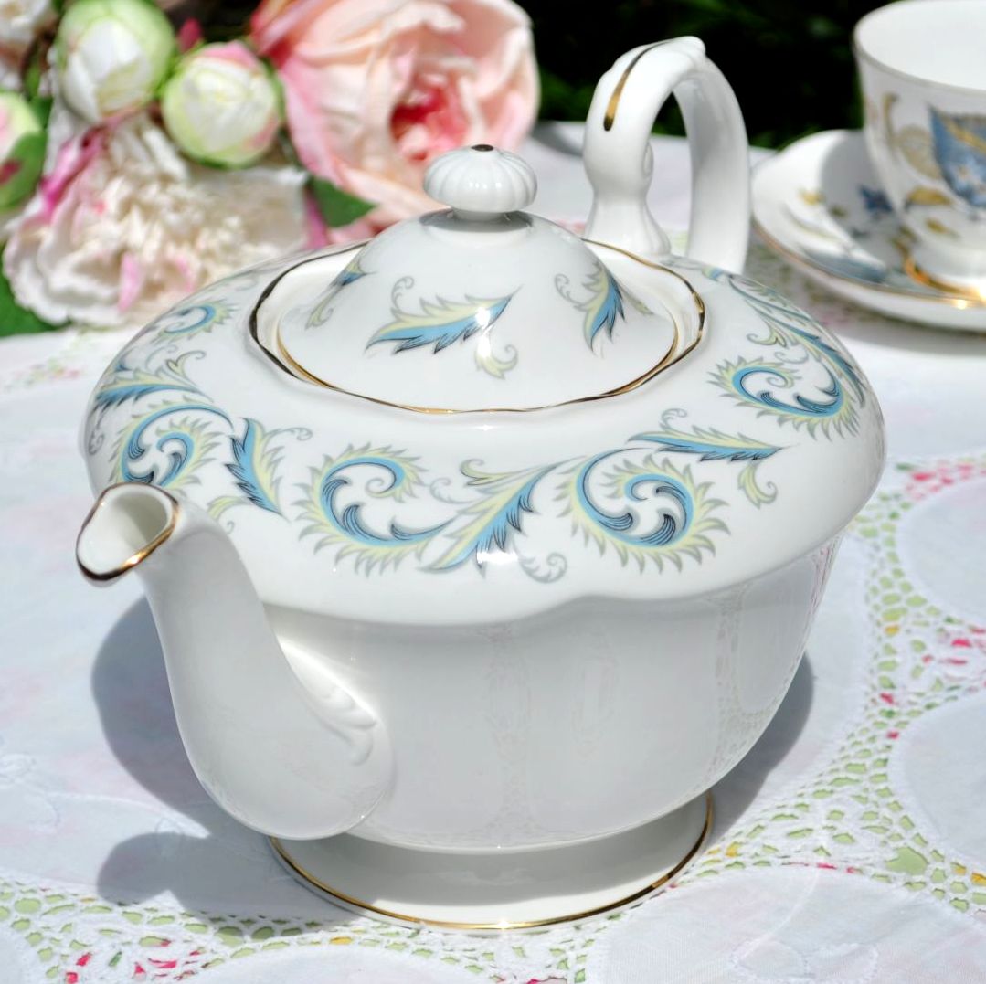 Royal Standard Garland Large Teapot