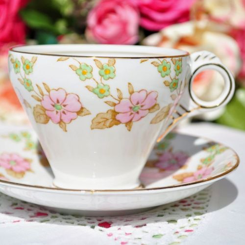 Melba Deco Style Teacup and Saucer