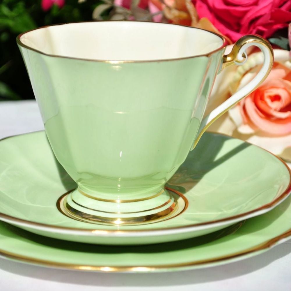 Roslyn Green and Cream Teacup Trio c.1950s