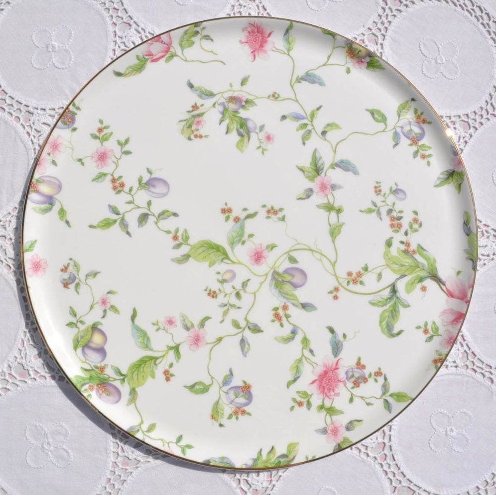 Wedgwood Sweet Plum Pattern Large 32cmTart Plate
