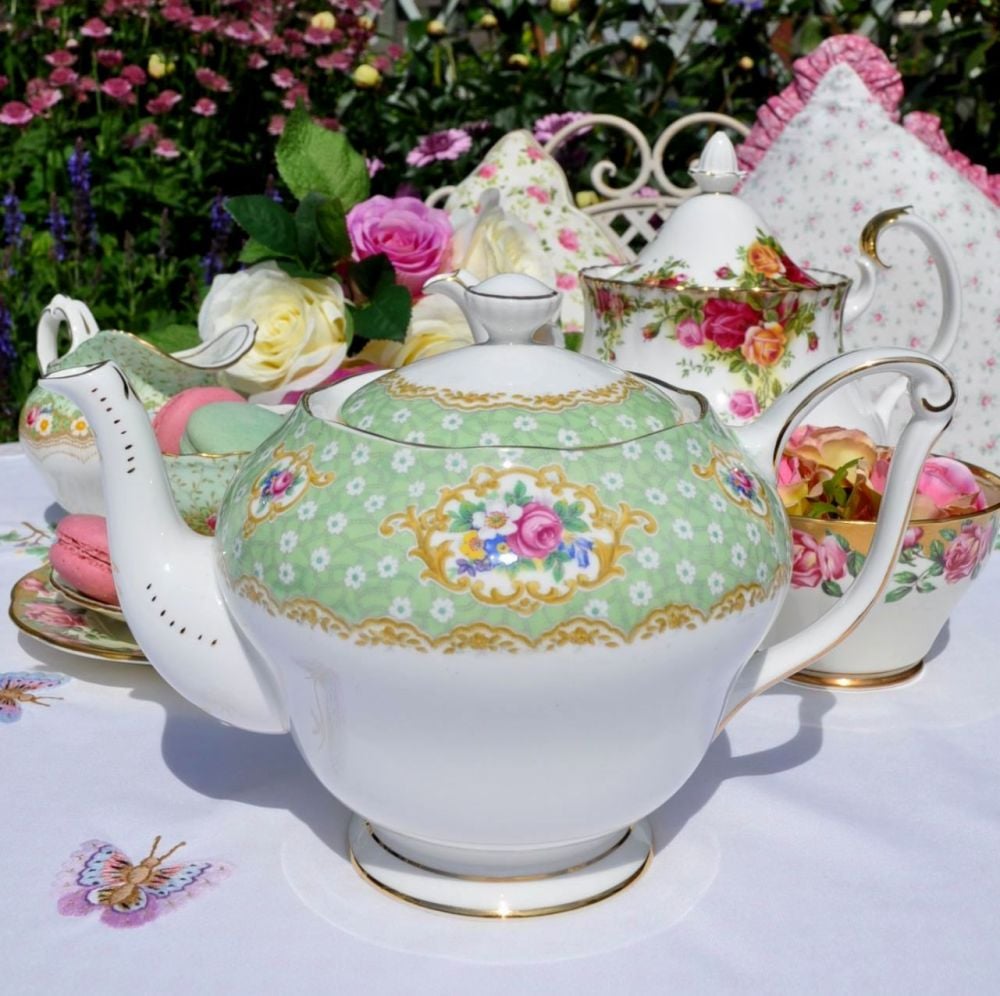 Queen Anne Gainsborough Green Floral Vintage Bone China Teapot 1.75 Pint