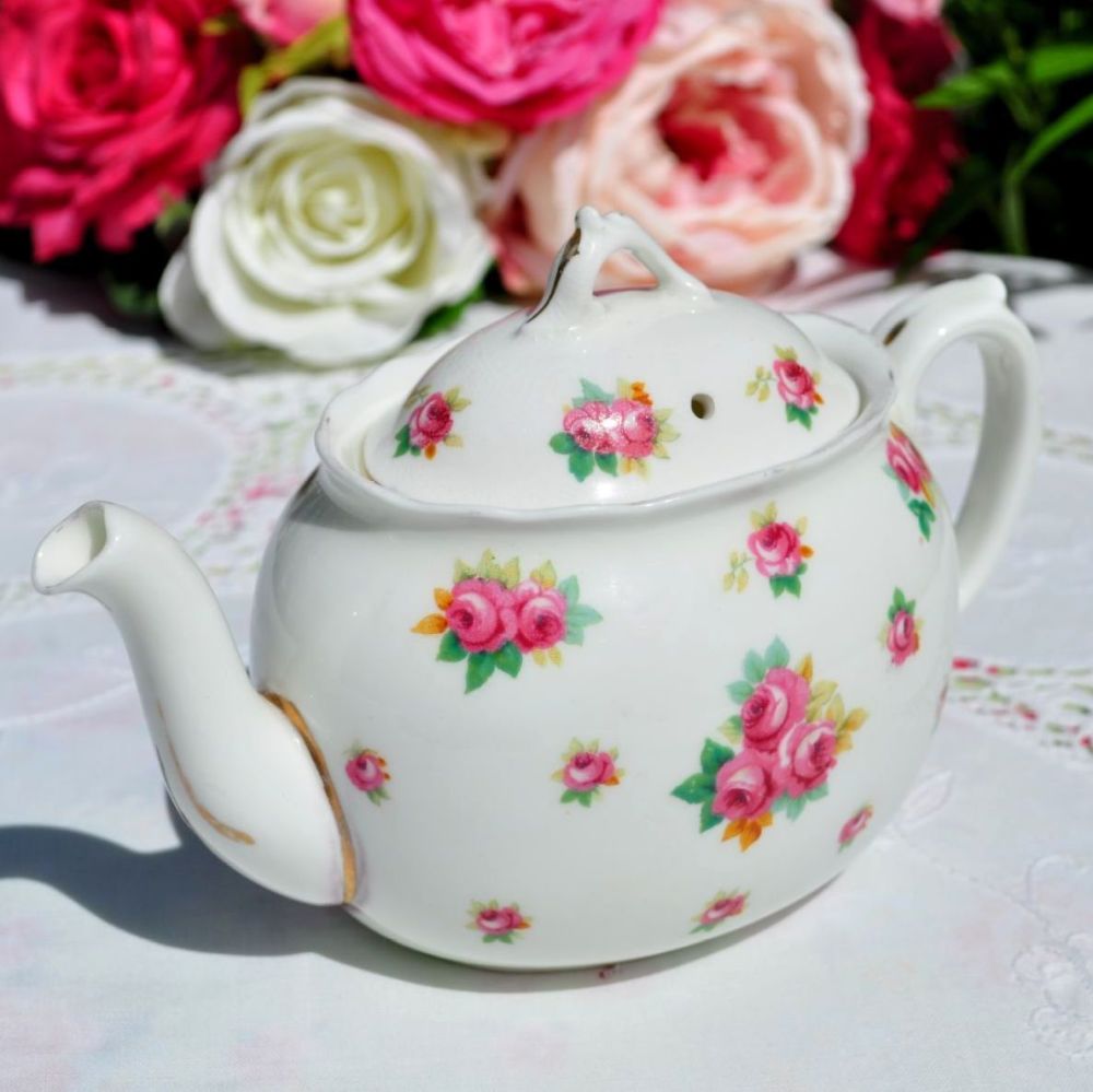 Royal Doulton Scattered Roses Small Teapot