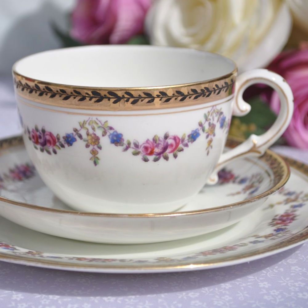 Antique Collingwood Laurel Wreath Teacup Trio c.1887-1900