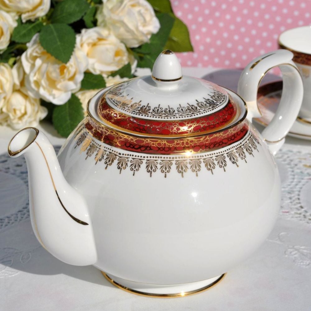 Duchess Winchester Red and Gold Bone China 2 Pint Teapot