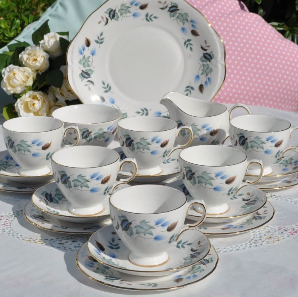 Colclough Linden Pattern 8162 Vintage Tea Set 21 Piece