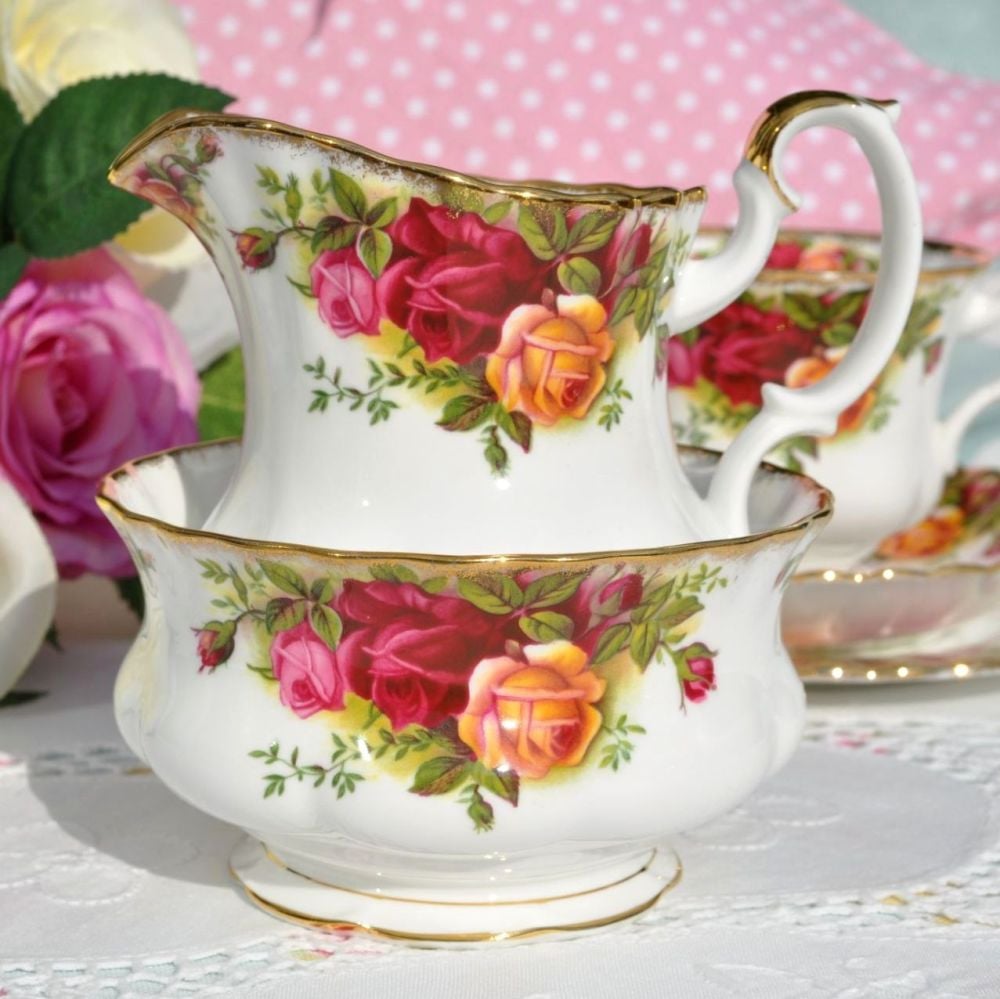 Royal Albert Old Country Roses Milk Jug and Sugar Bowl c.1962+