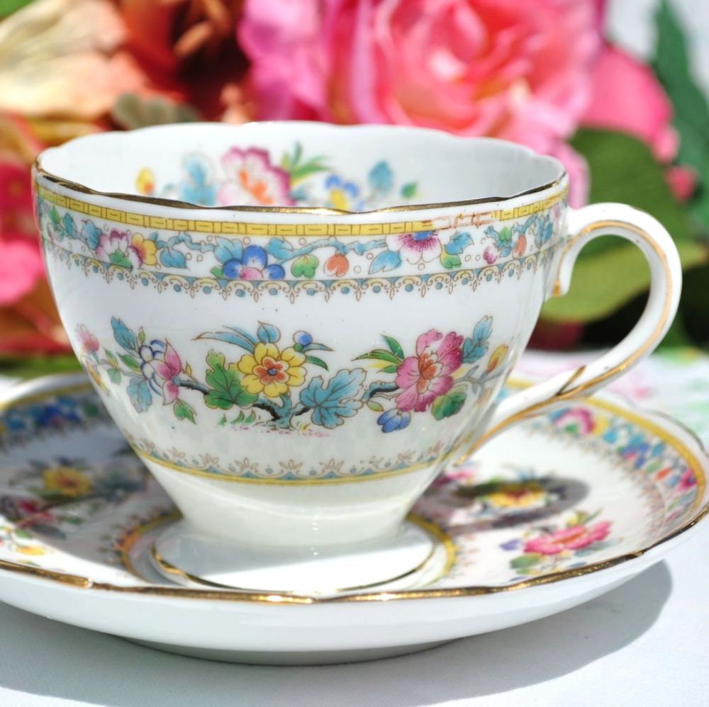 Foley Ming Rose Vintage 1930s China 6 fl.oz. Teacup and Saucer