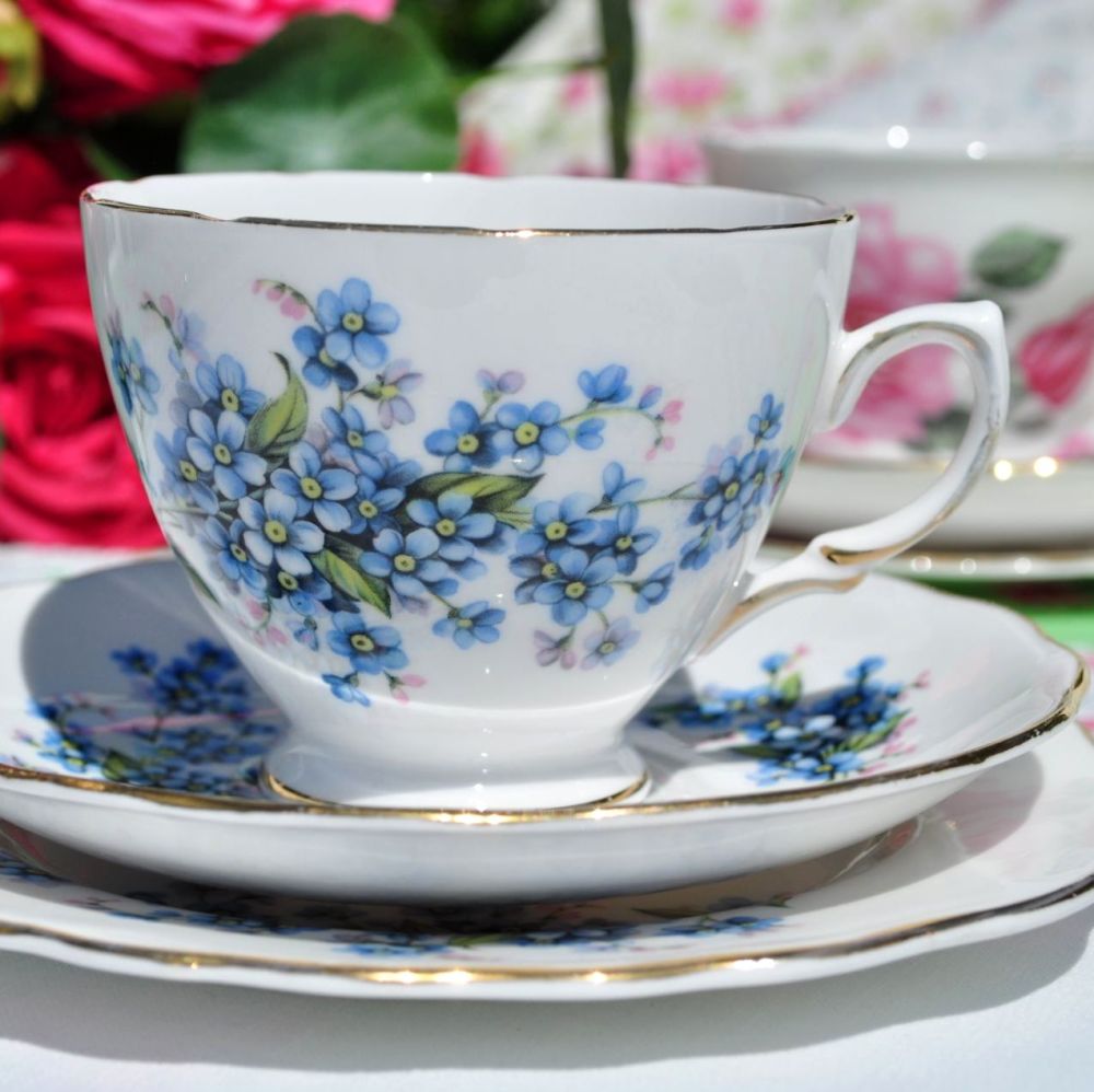 Royal Vale Forget-Me-Nots Teacup Trio