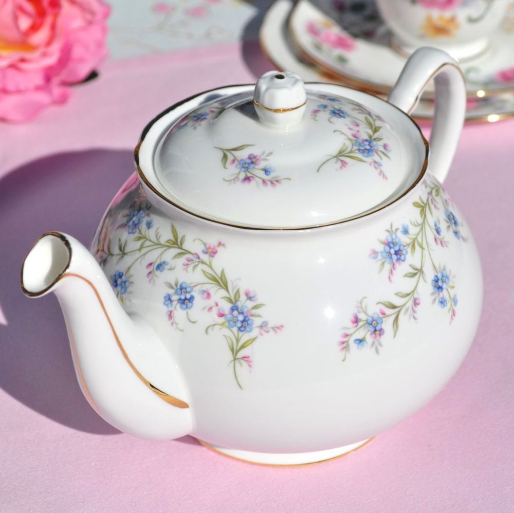 Duchess Tranquility Vintage Bone China Teapot 1.5 Pints