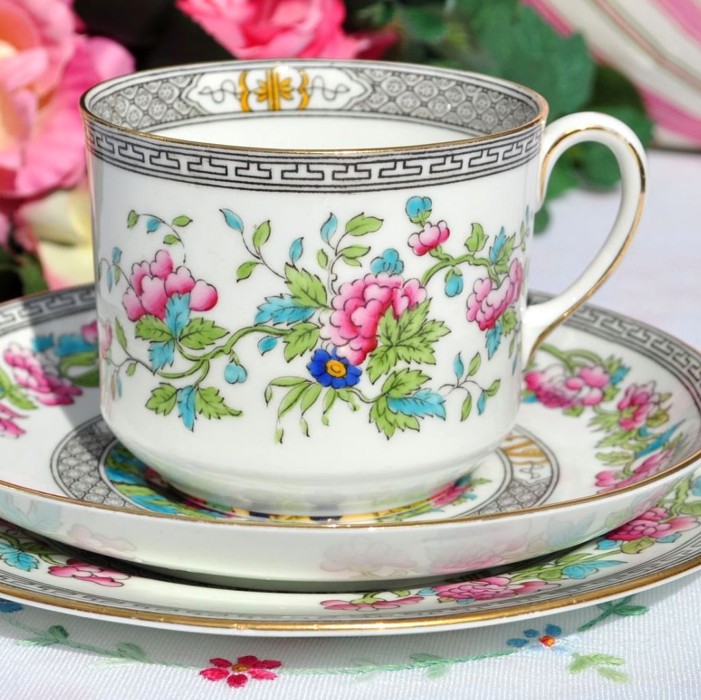 Antique Aynsley Indian Tree Breakfast Cup Trio
