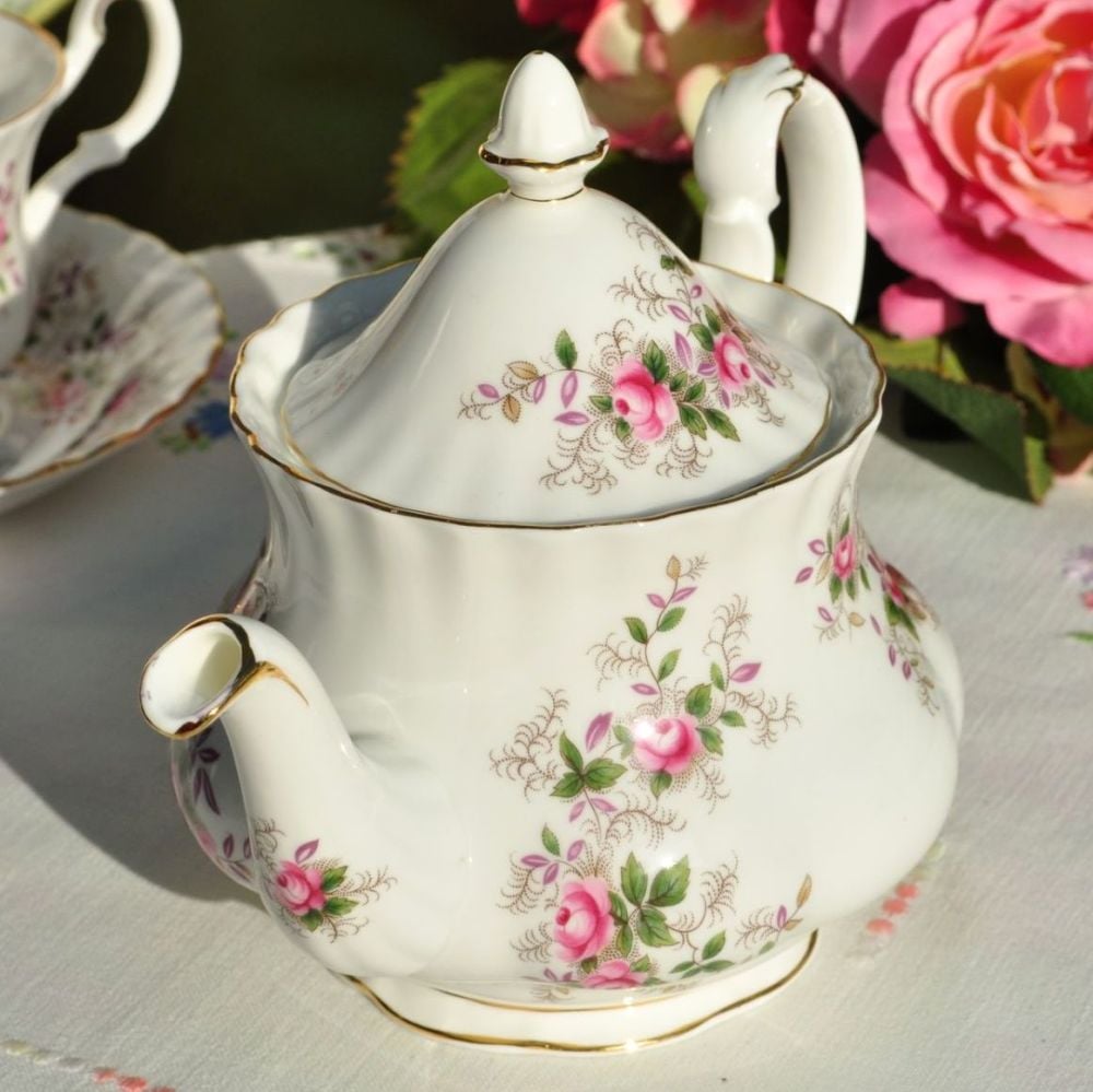 Royal Albert Lavender Rose One Pint Teapot c.1960s
