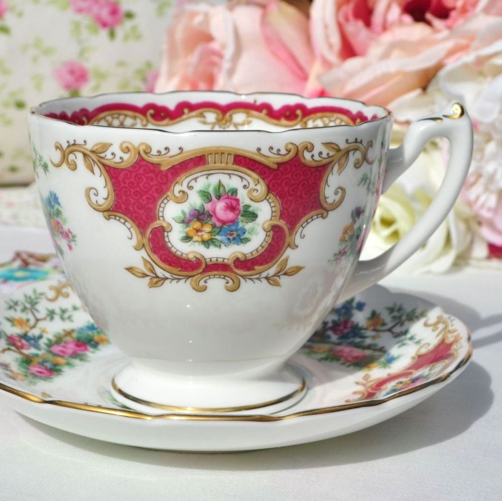 Coalport Broadway Marone Teacup and Saucer