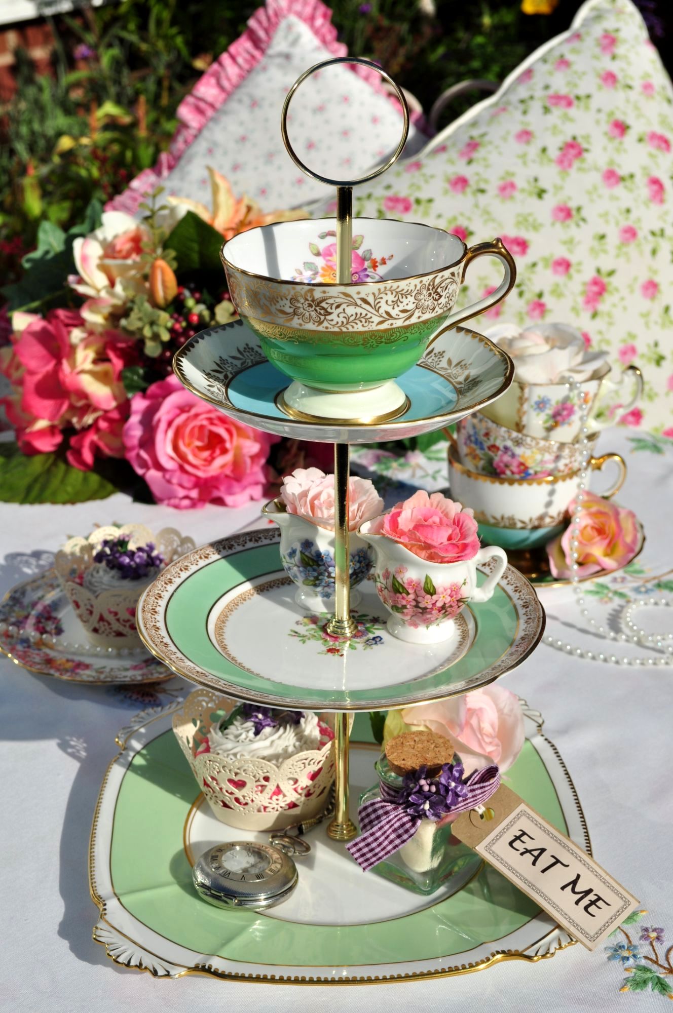 Teacup Top Cake Stand