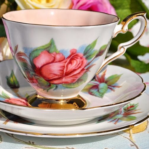 Paragon Rendezvous Harry Wheatcroft Roses Vintage China Teacup Trio