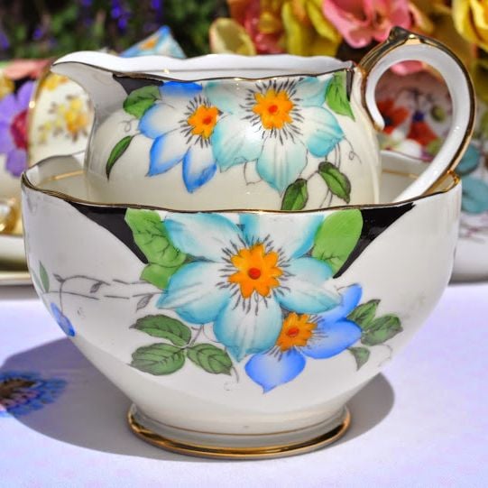 Roslyn China Clematis Vintage Fine China Cream Jug and Sugar Bowl c.1930s