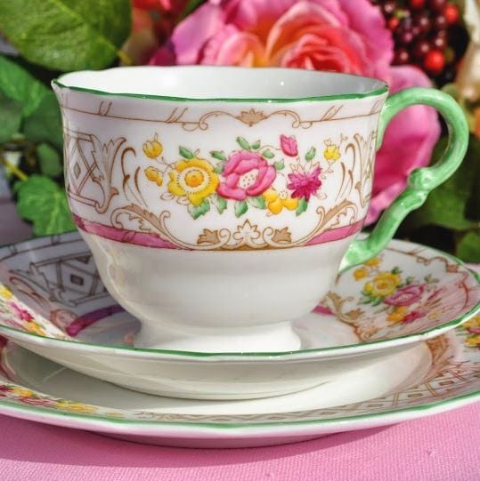 Adderleys Chiltern A1331 Bone China Hand Painted Vintage Tea Trio