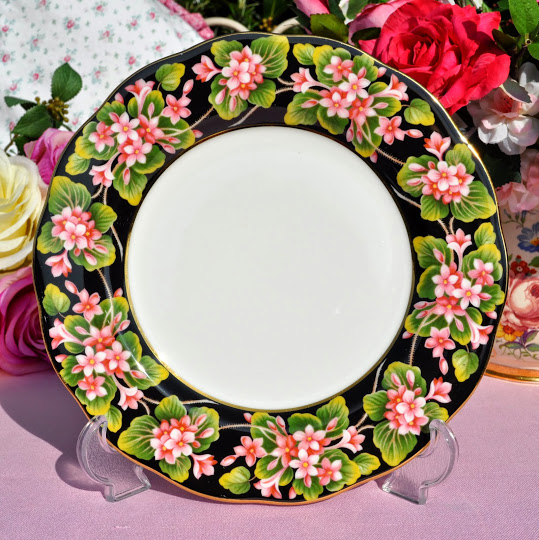 Royal Albert Provincial Flowers May Flower 20.5cm Plate c.1975