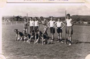 1951 Summer, BRow,1 Emily Turner,6 John SOS Hunter,? Boldman, FRow 1 A Peac